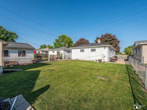1209 Maple Ave, Monroe, MI 48162 photo 25