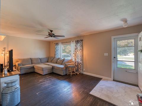 1209 Maple Ave, Monroe, MI 48162 photo 6