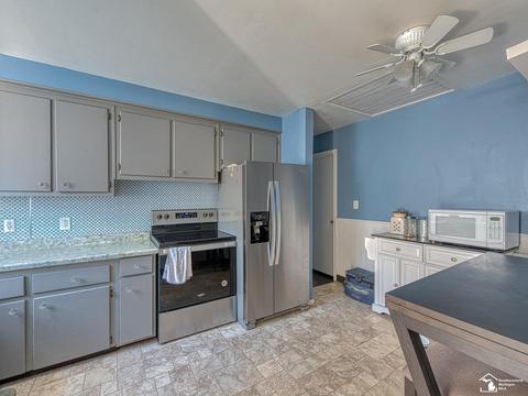 1209 Maple Ave, Monroe, MI 48162 photo 9