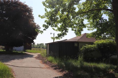 5916 N Lewis, Coleman, MI 48618 photo 3