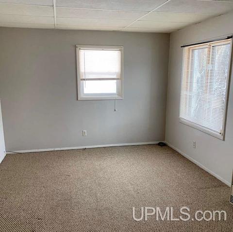 418 Greenwood, Ishpeming, MI 49849 photo 3
