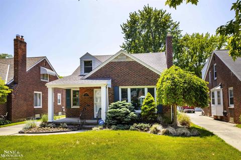 377 Ridgemont Rd, Grosse Pointe Farms, MI 48236 photo 34