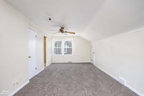 377 Ridgemont Rd, Grosse Pointe Farms, MI 48236 photo 17