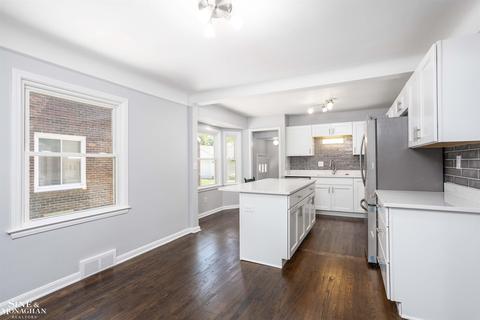 377 Ridgemont Rd, Grosse Pointe Farms, MI 48236 photo 5