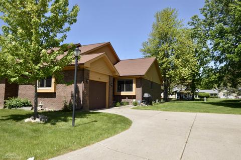 1333 Leisure Dr, Flint, MI 48507 photo 2