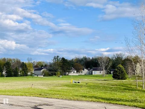 Forest Creek West, Davison, MI 48423 photo 17