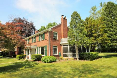 1026 Audubon, Grosse Pointe Park, MI 48230 photo 2