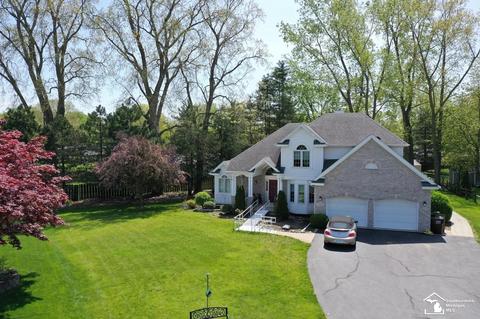 7312 Hidden Vly, Lambertville, MI 48144