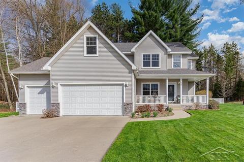 7725 Mammoth Pnes, Midland, MI 48642