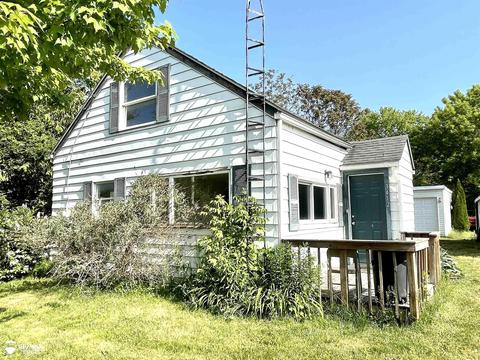 3412 Sherman, Flint, MI 48504