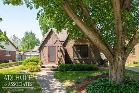 813 Loraine, Grosse Pointe, MI 48230