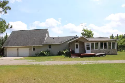 W2588 31, Carney, MI 49812