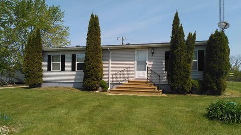 9582 Jeddo, Greenwood, MI 48006