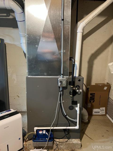 E9873 Kinston, Munising, MI 49862 photo 32