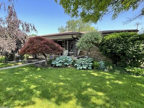 11039 Mandale, Sterling Heights, MI 48312