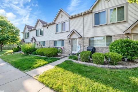 29392 Maurice, Chesterfield, MI 48047