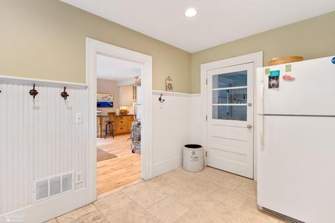492 Rivard, Grosse Pointe, MI 48230 photo 27