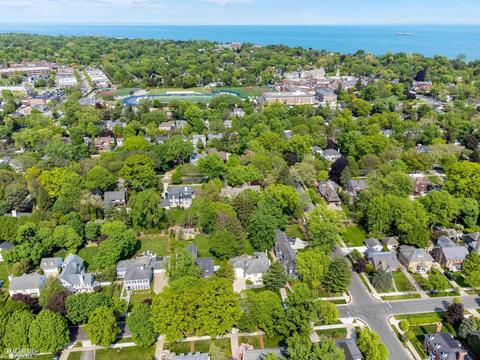492 Rivard, Grosse Pointe, MI 48230 photo 65