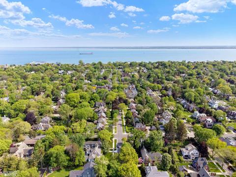 492 Rivard, Grosse Pointe, MI 48230 photo 69