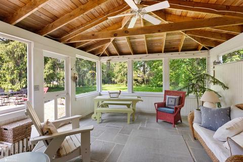 492 Rivard, Grosse Pointe, MI 48230 photo 14