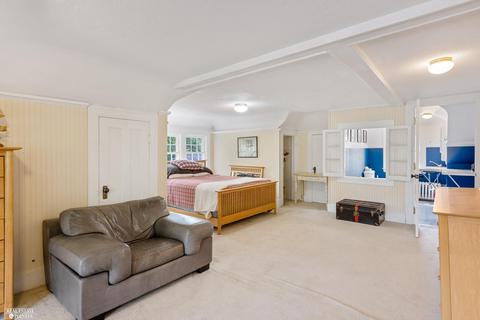492 Rivard, Grosse Pointe, MI 48230 photo 46
