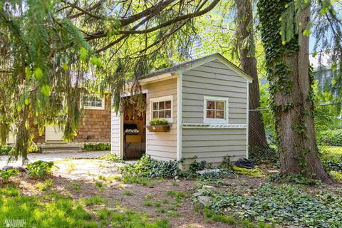 492 Rivard, Grosse Pointe, MI 48230 photo 61