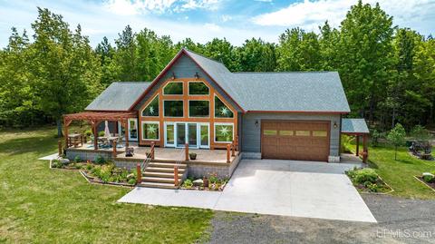 49151 Gagnon, Atlantic Mine, MI 49905