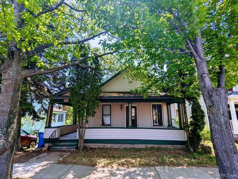 213 W Ridge St, Marquette, MI 49855
