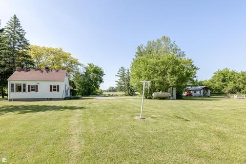 6302 Hewitt Rd, Grant, MI 48032 photo 6