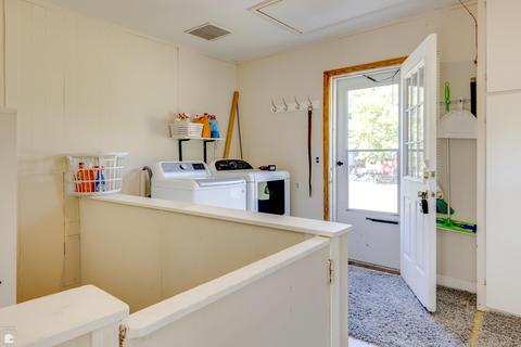 6302 Hewitt Rd, Grant, MI 48032 photo 33