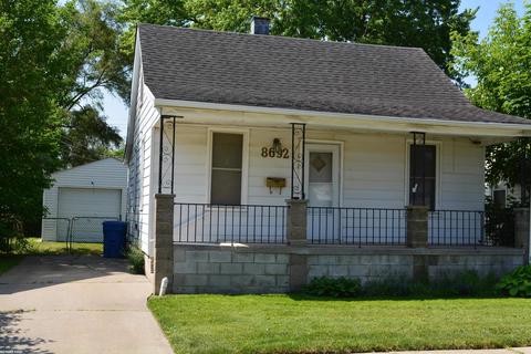 8692 Lozier, Warren, MI 48089