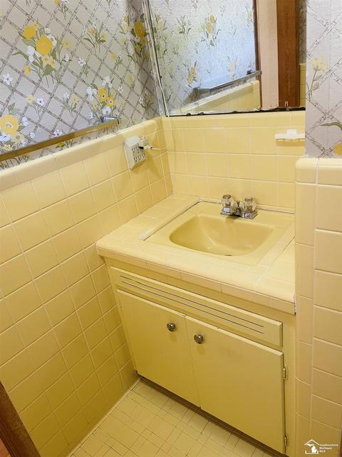 532 W Sterns, Temperance, MI 48182 photo 22
