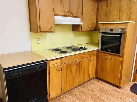 532 W Sterns, Temperance, MI 48182 photo 10