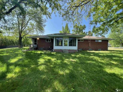 532 W Sterns, Temperance, MI 48182 photo 34