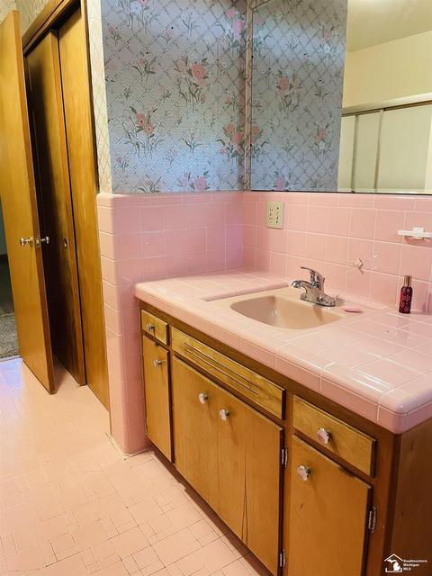 532 W Sterns, Temperance, MI 48182 photo 15