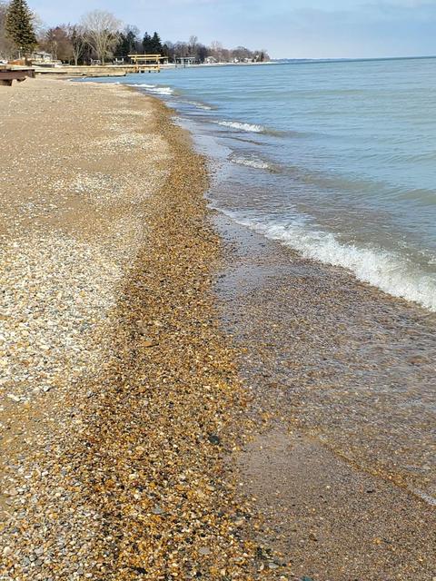 5342 Lakeshore, Fort Gratiot, MI 48059