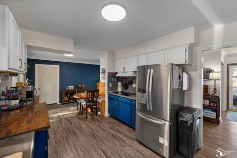 7605 Indian, Temperance, MI 48182 photo 15