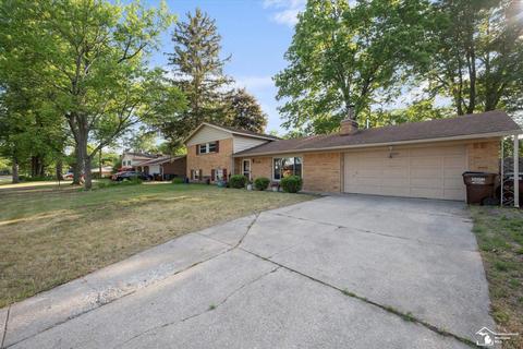 7605 Indian, Temperance, MI 48182 photo 4