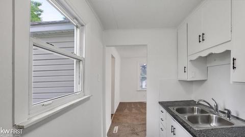 2128 Utley, Flint, MI 48532 photo 9