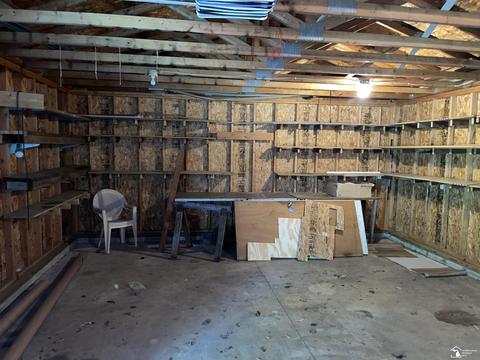 46675 Willis Rd, Belleville, MI 48111 photo 13