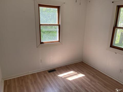46675 Willis Rd, Belleville, MI 48111 photo 6