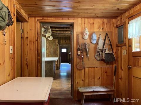 13850 Old M28, Covington, MI 49919 photo 7
