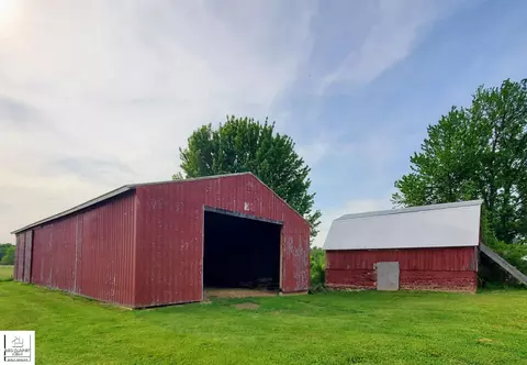 5253 Henderson, Davison, MI 48423 photo 32