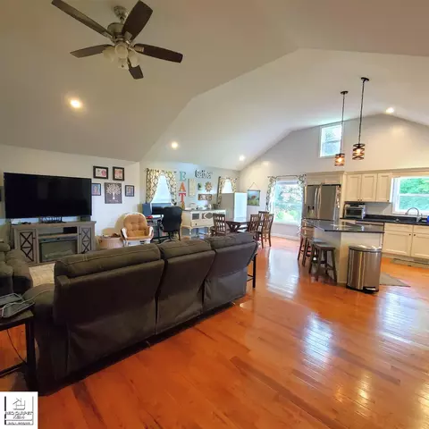 5253 Henderson, Davison, MI 48423 photo 5