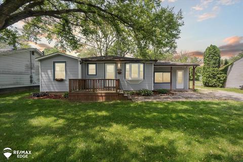 3446 Ellis Park, Burton, MI 48519