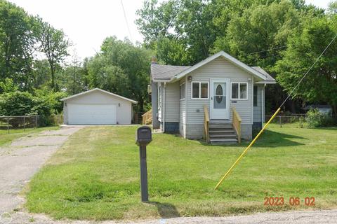 38375 Elmite, Harrison Township, MI 48045