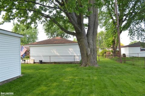 28538 Bradner, Warren, MI 48088 photo 12