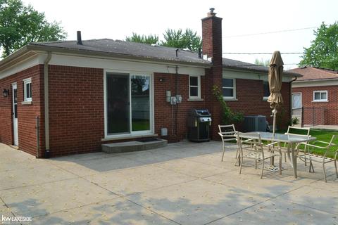 28538 Bradner, Warren, MI 48088 photo 6