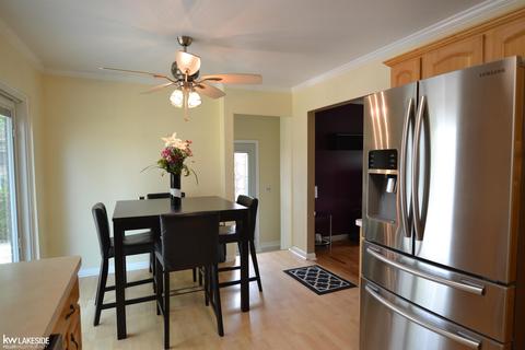 28538 Bradner, Warren, MI 48088 photo 37
