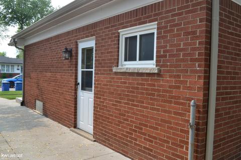 28538 Bradner, Warren, MI 48088 photo 5
